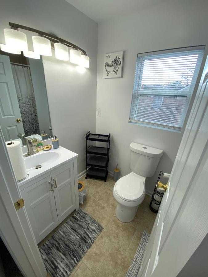 Villa The Chesapeake Gray Norfolk Exterior foto